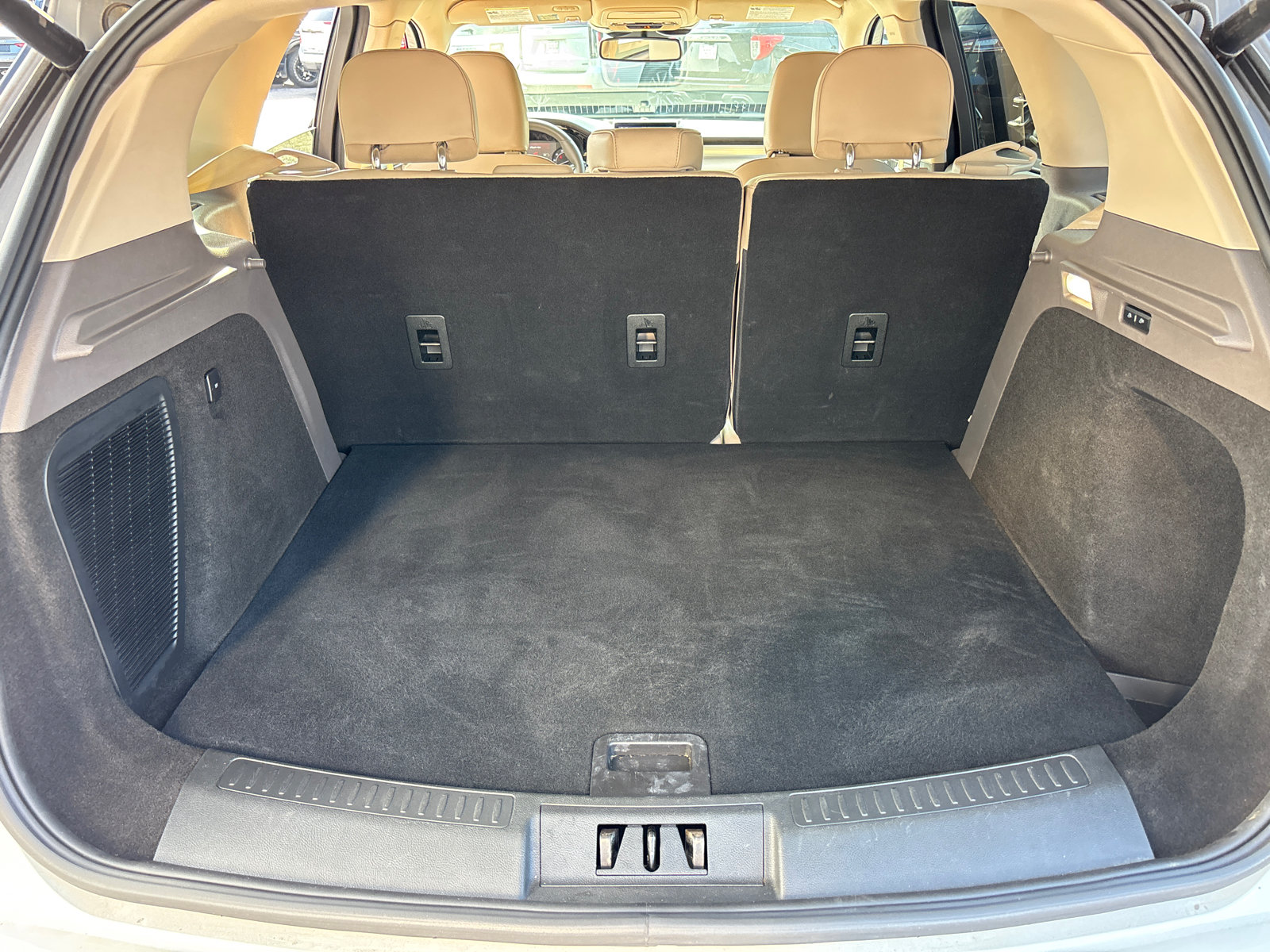 Certified 2022 Lincoln Corsair AWD w/ Equipment Group 101A image 9