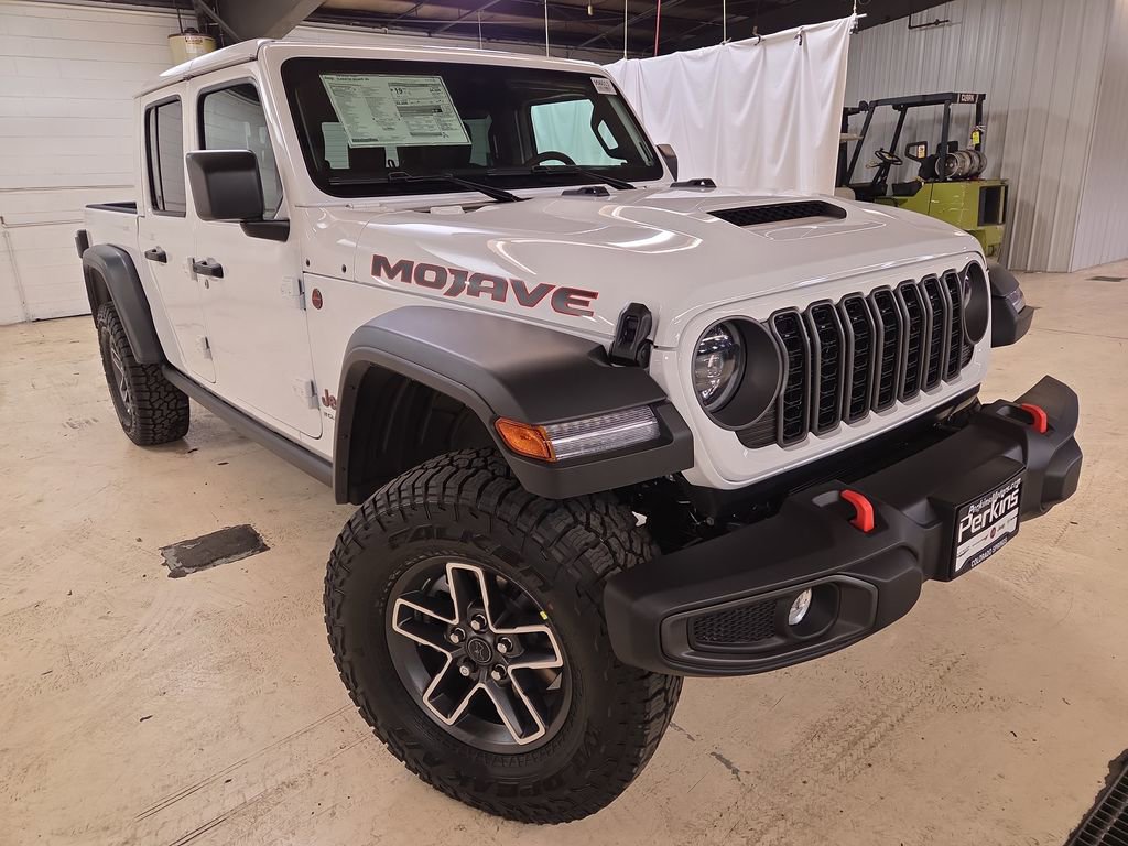 New 2026 Jeep Gladiator Mojave image 3