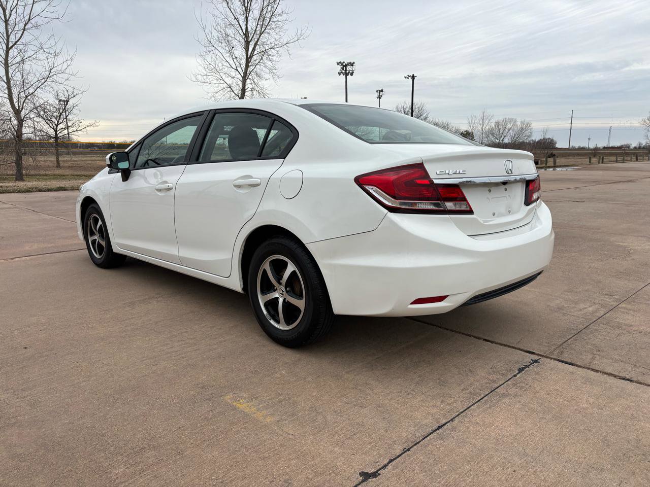 Used 2015 Honda Civic SE image 6