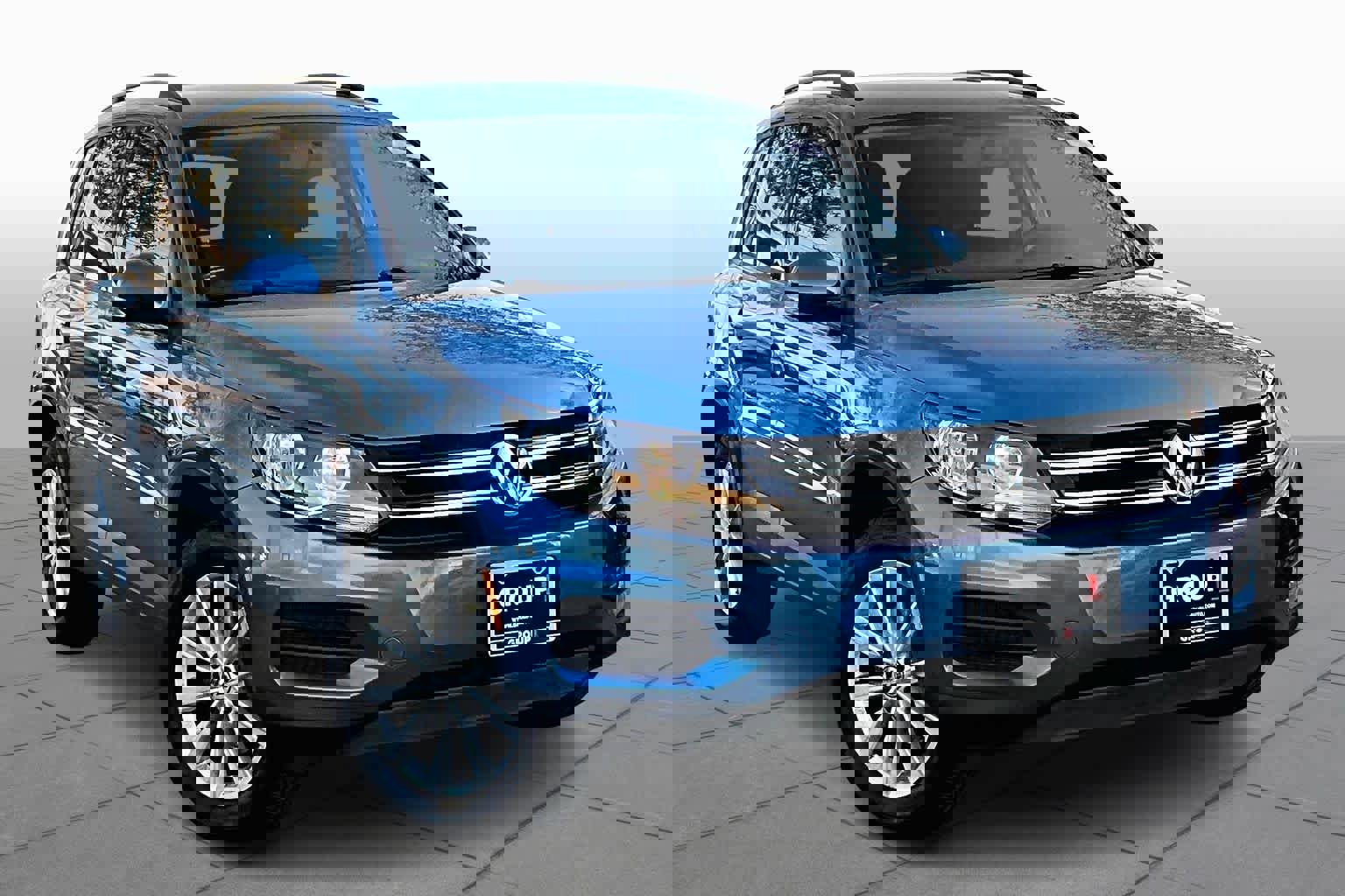 Used 2017 Volkswagen Tiguan Limited image 2