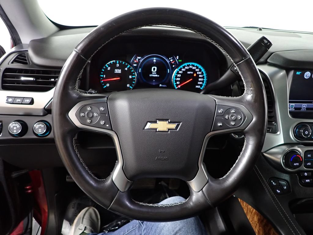 Used 2018 Chevrolet Tahoe Premier AWD/4WD image 32