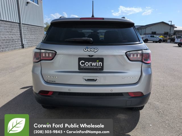 Used 2018 Jeep Compass Sport w/ Tech Group AWD/4WD image 4