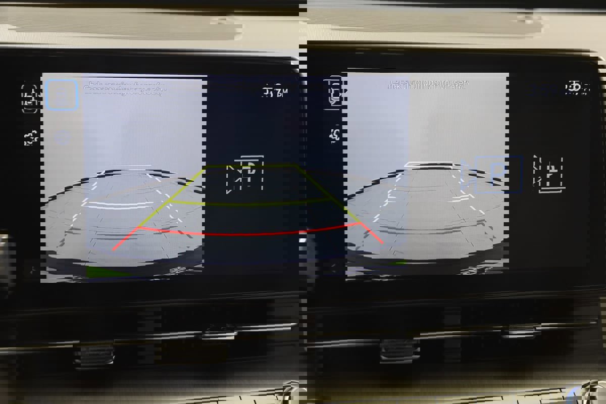 Used 2024 Hyundai Kona SE image 9