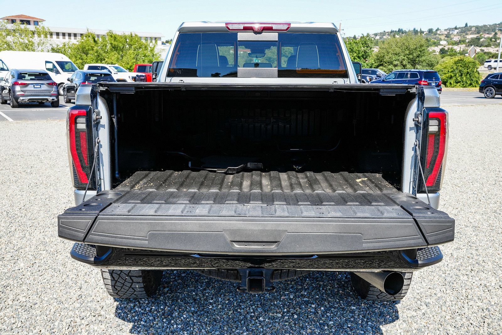 Used 2024 GMC Sierra 2500 AT4X AWD/4WD image 25