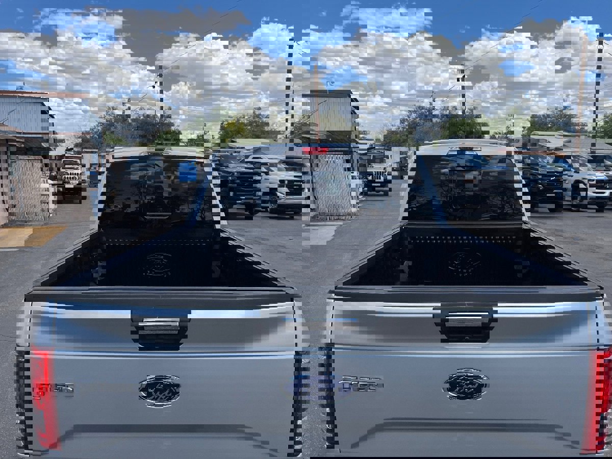 Used 2016 Ford F150 XLT w/ Equipment Group 302A Luxury AWD/4WD image 52