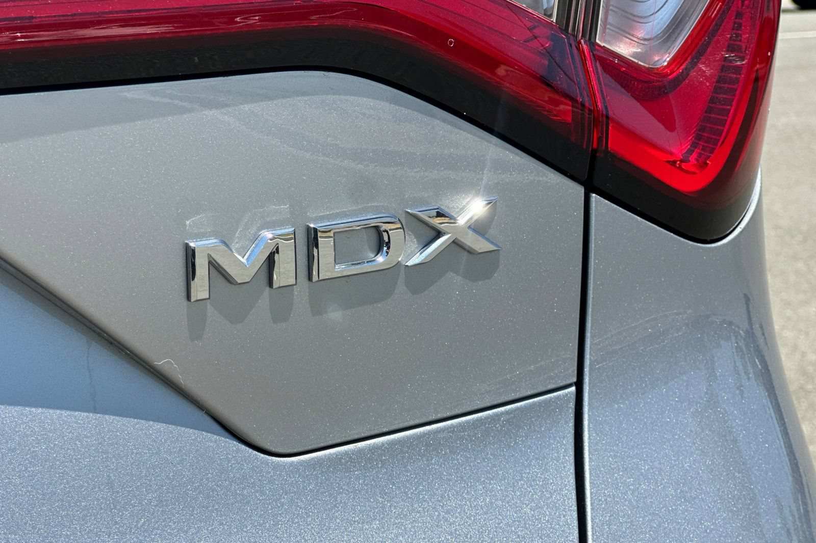 Used 2022 Acura MDX SH-AWD w/ Technology Package image 29