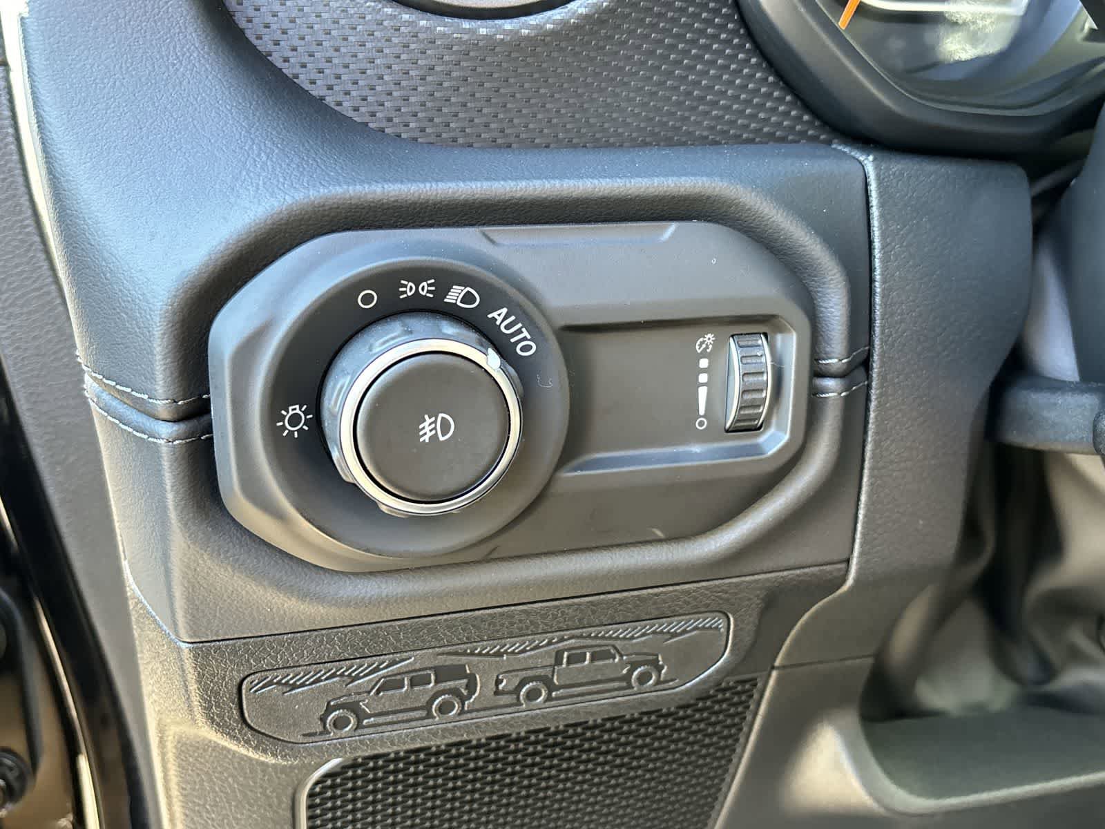 New 2026 Jeep Wrangler Unlimited Rubicon AWD/4WD image 10