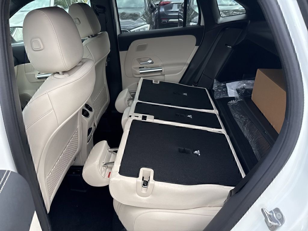 New 2026 Mercedes-Benz GLA 250 4MATIC image 26