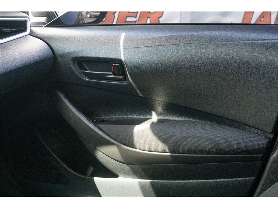 Used 2026 Toyota Corolla LE w/ LE Premium Package FWD image 14