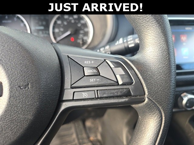 Used 2023 Nissan Kicks S image 11