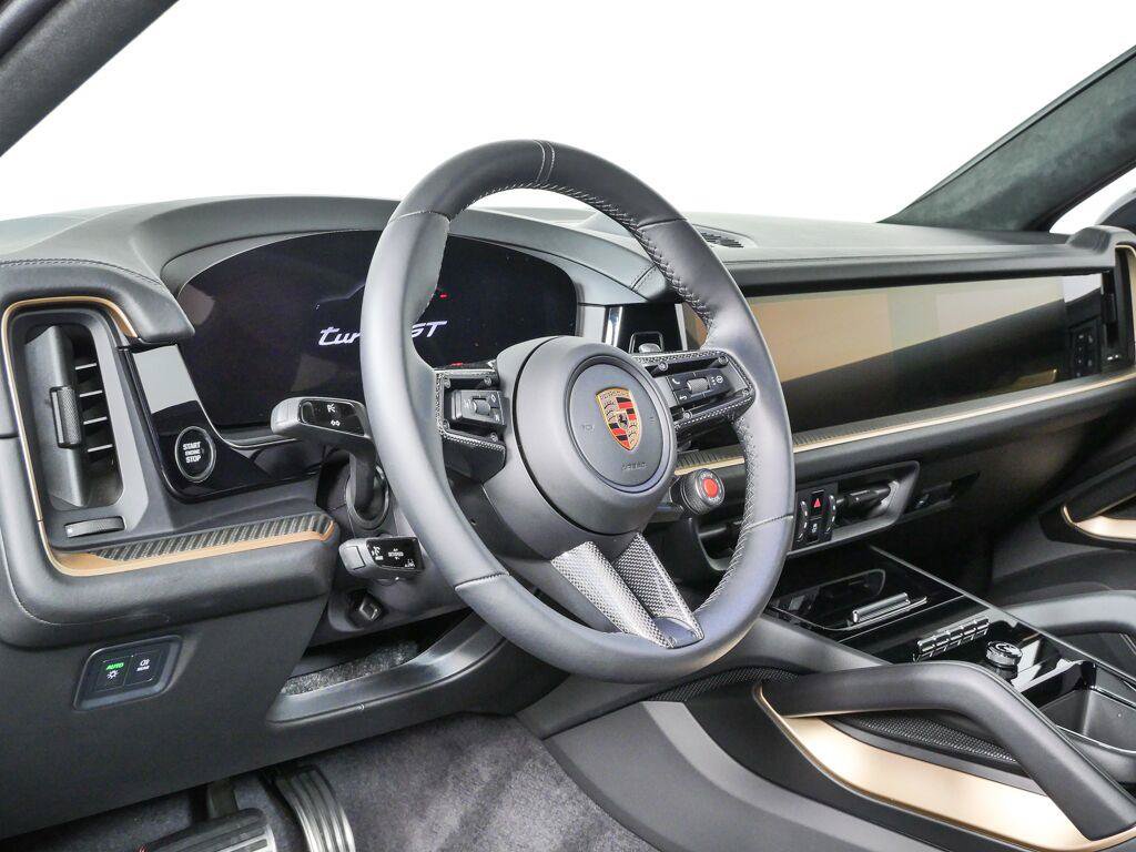 Certified 2024 Porsche Cayenne Turbo GT AWD/4WD image 4