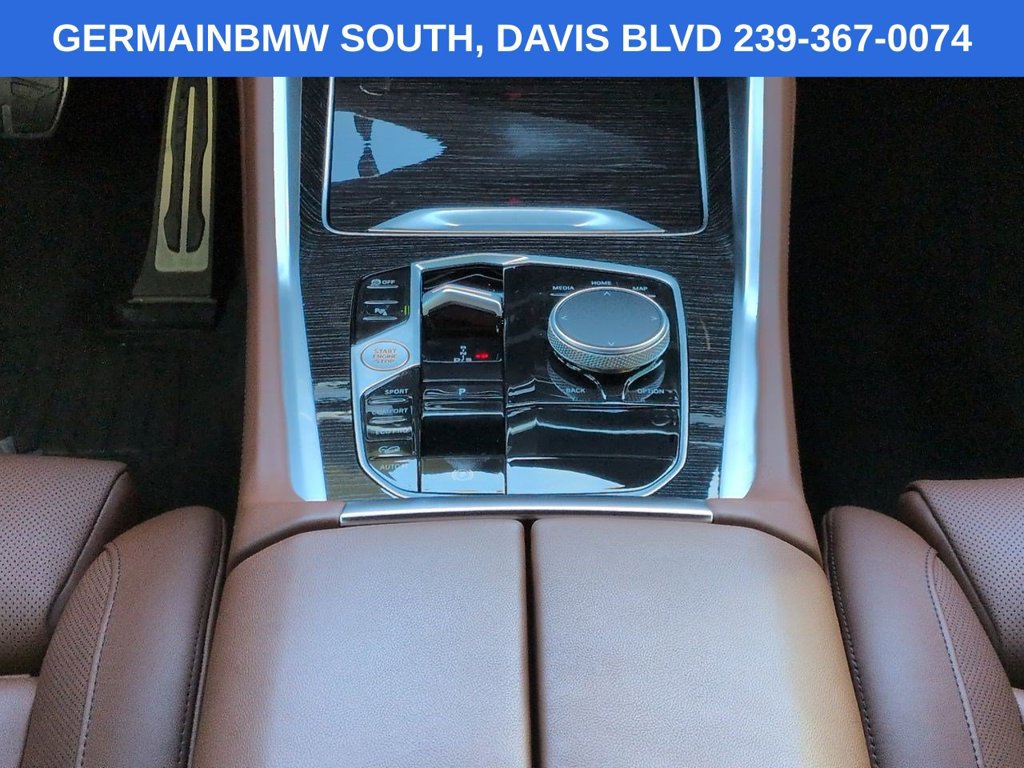 Certified 2026 BMW X6 M60i w/ Climate Comfort Package AWD/4WD image 21