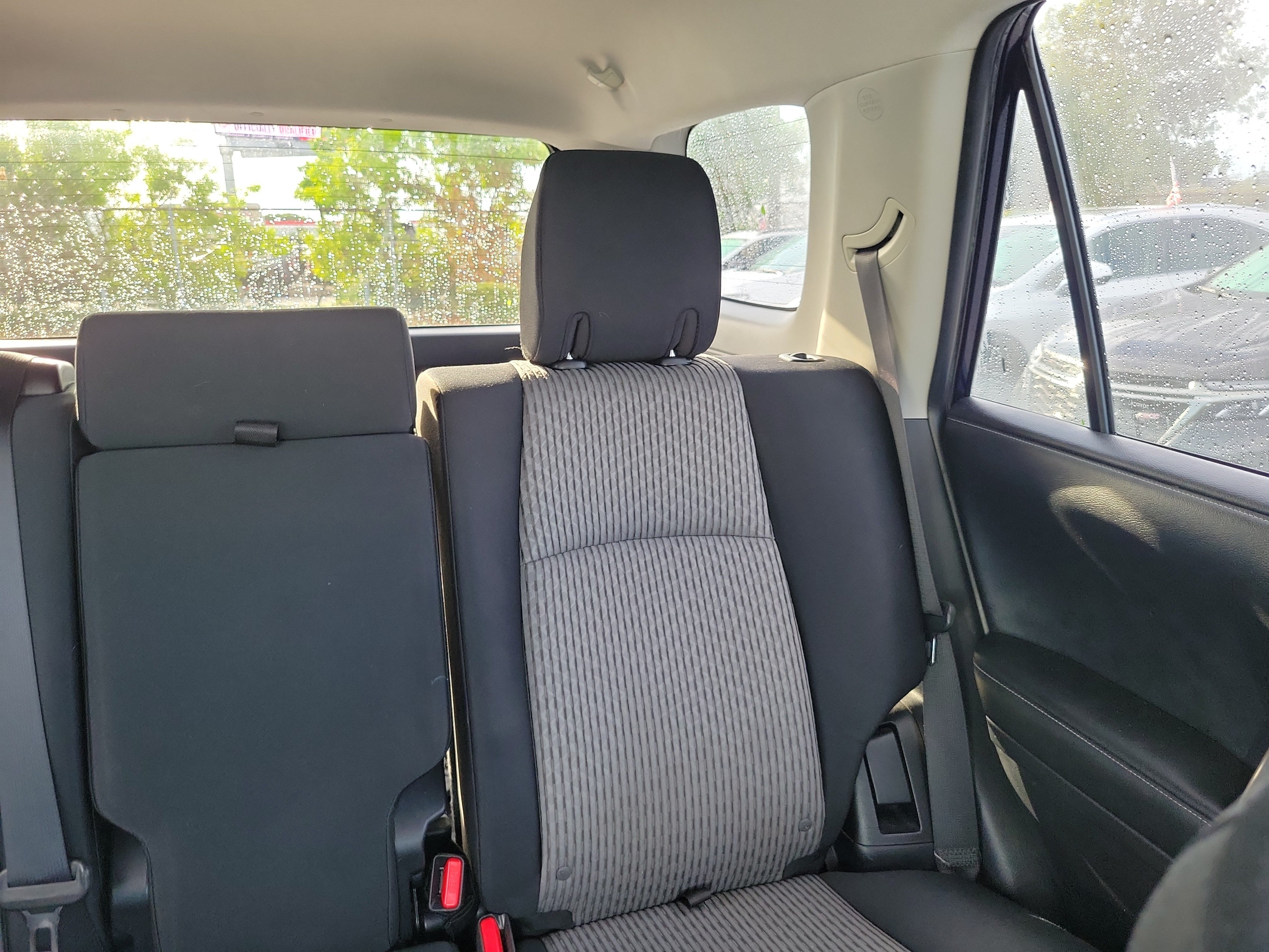 Used 2015 Toyota 4Runner SR5 AWD/4WD image 22