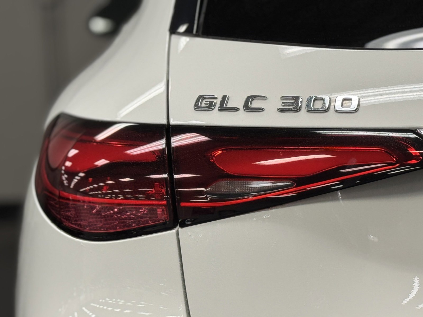 Certified 2023 Mercedes-Benz GLC 300 image 13