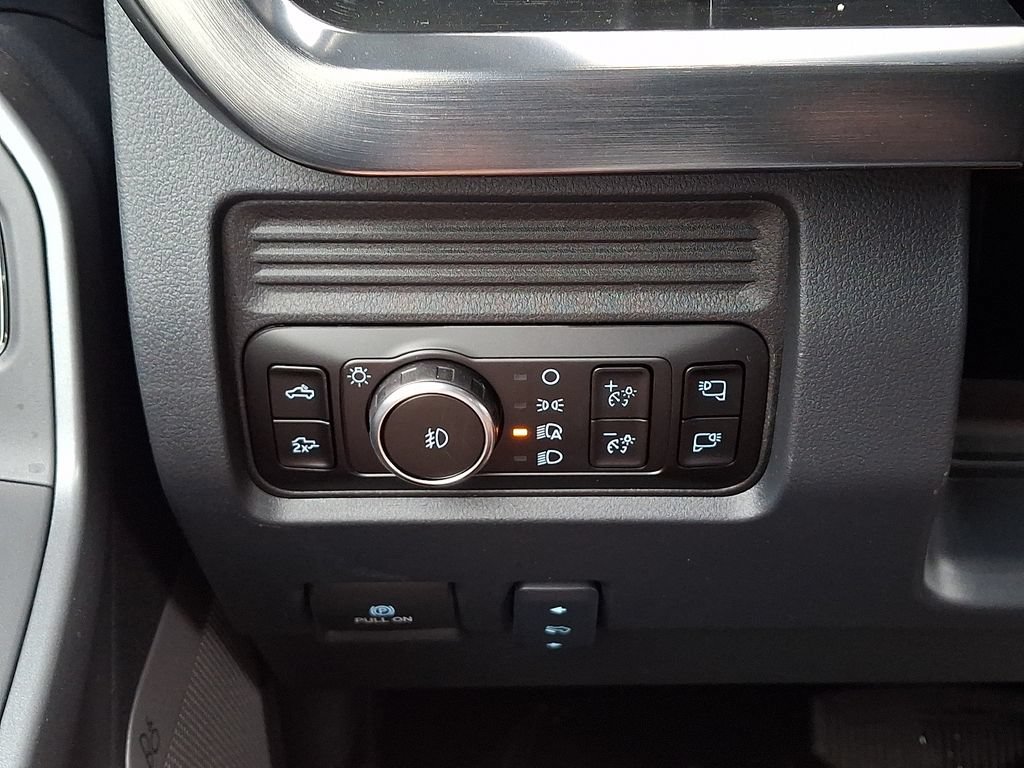 New 2026 Ford F250 Lariat w/ Black Appearance Package AWD/4WD image 15