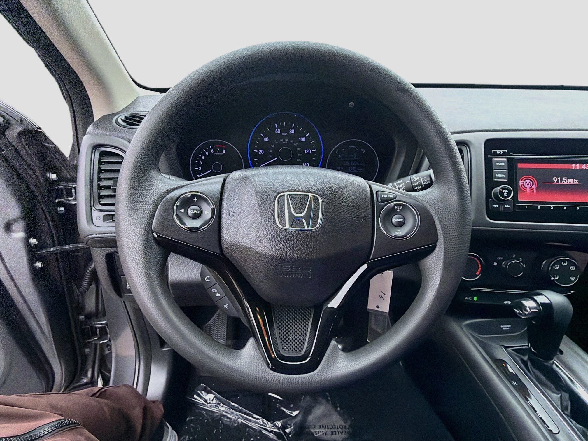 Used 2022 Honda HR-V LX image 10