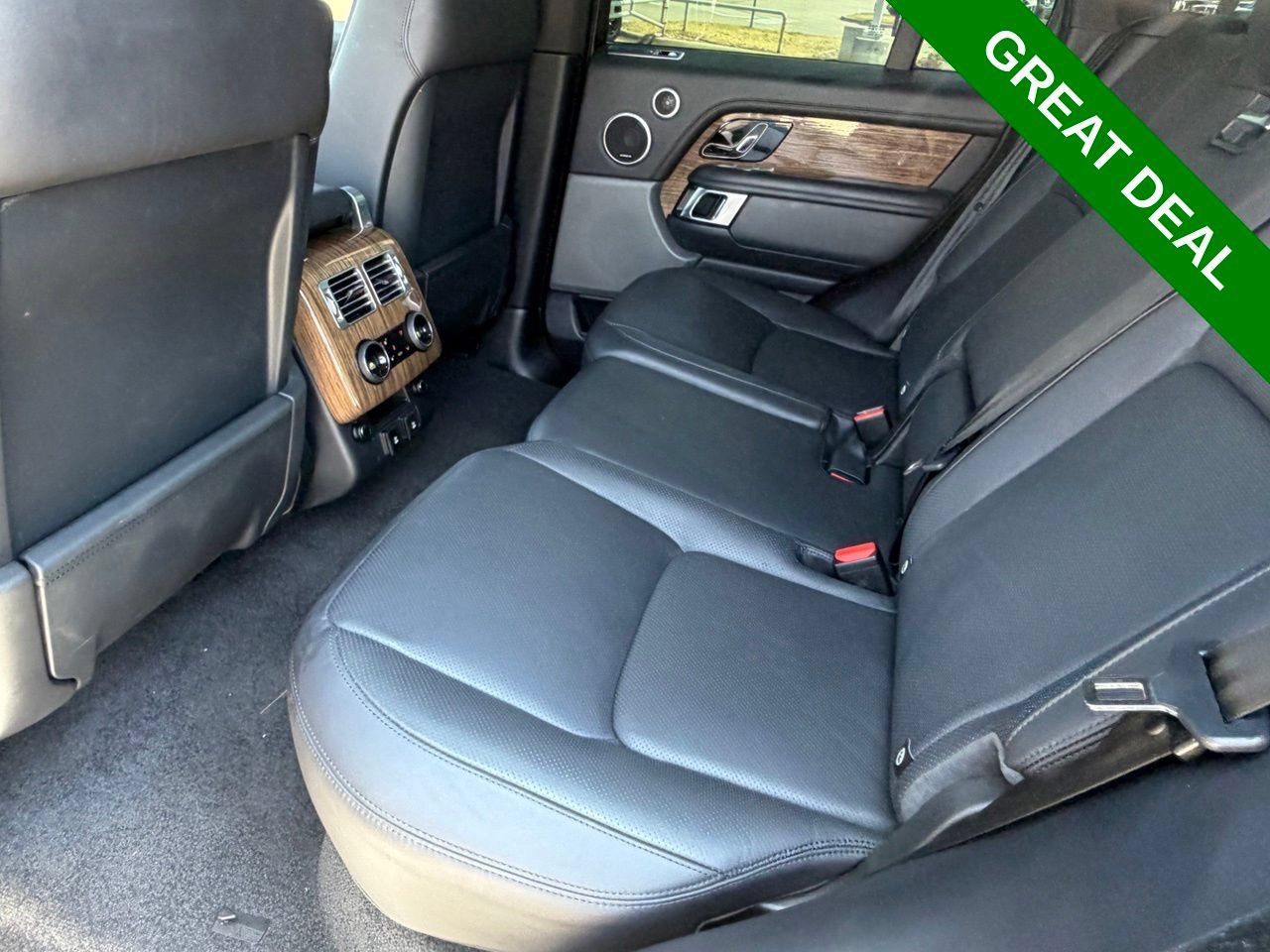 Used 2019 Land Rover Range Rover Supercharged AWD/4WD image 31