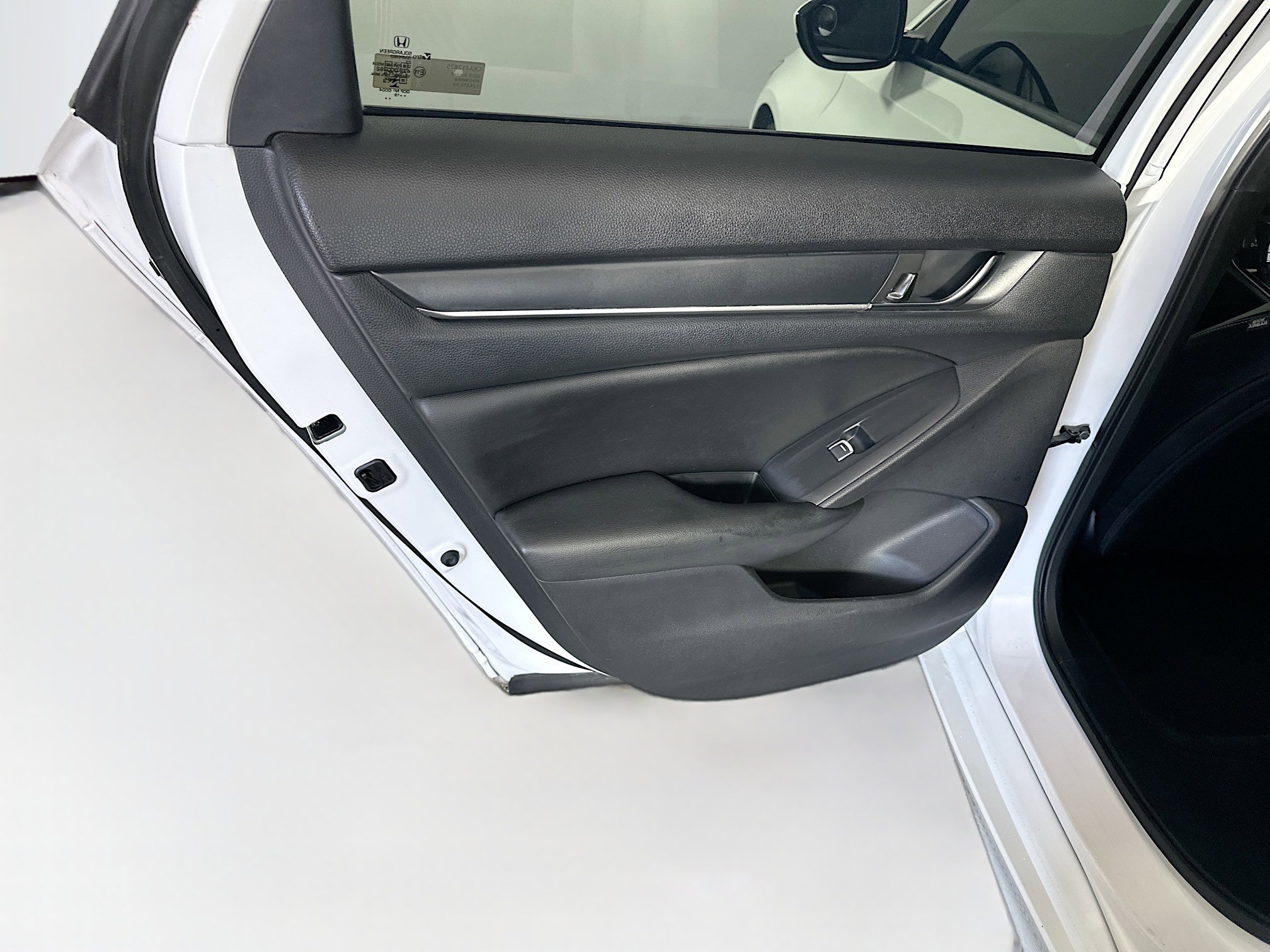 Used 2019 Honda Accord Sport image 25