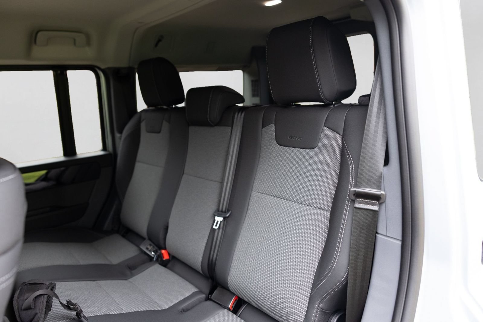 Used 2025 INEOS Grenadier AWD/4WD image 21