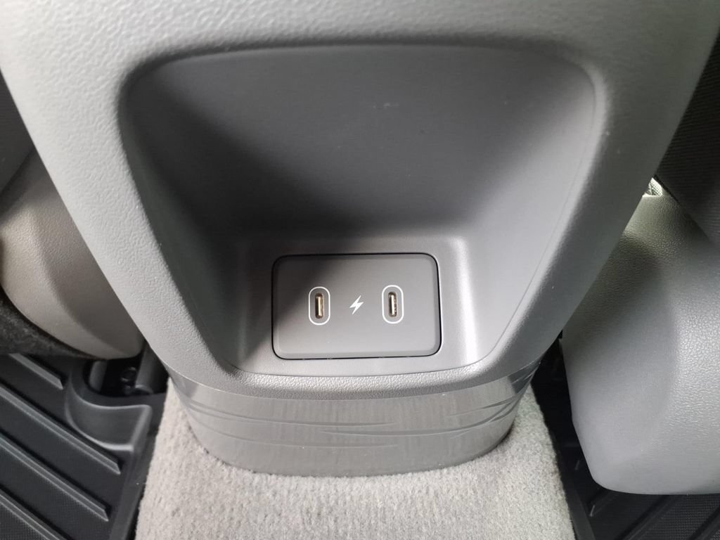 New 2026 Hyundai Elantra Sport FWD image 13