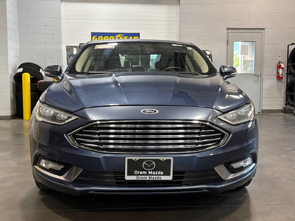 Used 2018 Ford Fusion Titanium AWD/4WD image 2