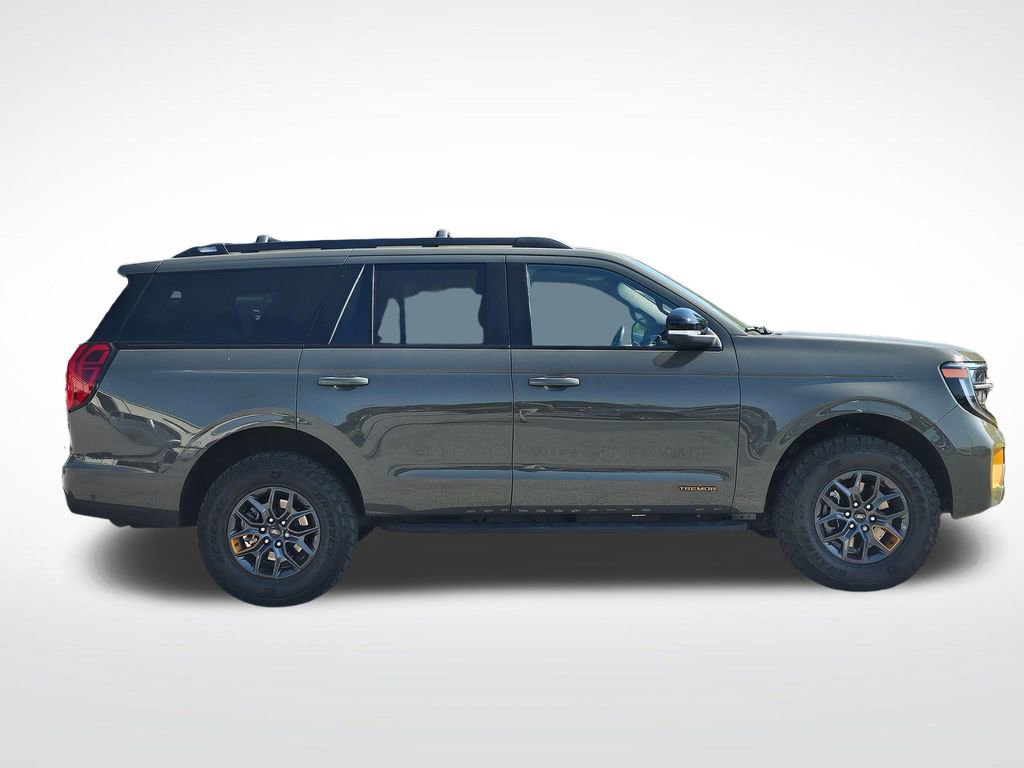 Used 2025 Ford Expedition Tremor image 11