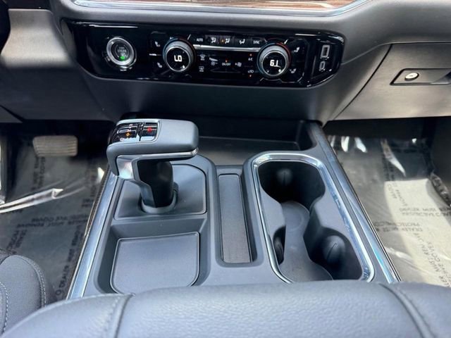 Used 2023 Chevrolet Silverado 1500 RST w/ Z71 Off-Road Package AWD/4WD image 16