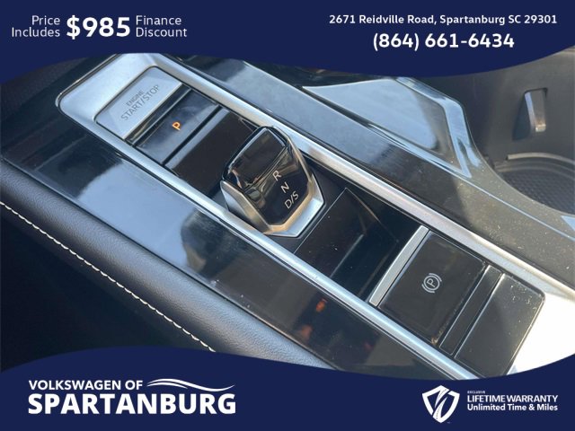 Used 2024 Volkswagen Atlas SE image 32