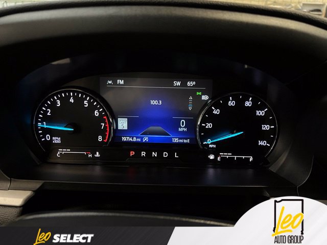 Used 2024 Ford Explorer XLT w/ Equipment Group 202A AWD/4WD image 19
