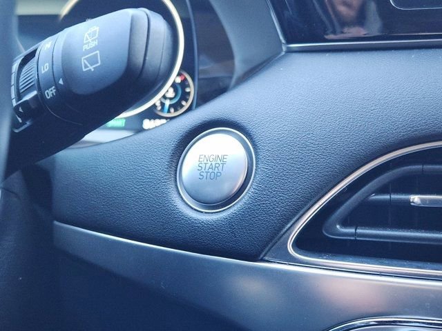 Used 2021 Hyundai Palisade Limited image 8