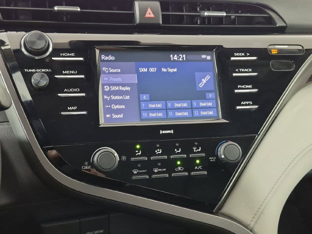 Used 2020 Toyota Camry LE w/ Carpet Mat Package FWD image 23