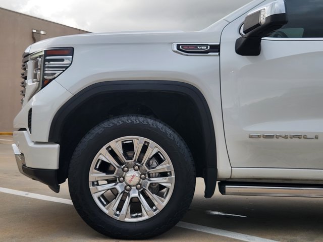 Used 2022 GMC Sierra 1500 Denali AWD/4WD image 8