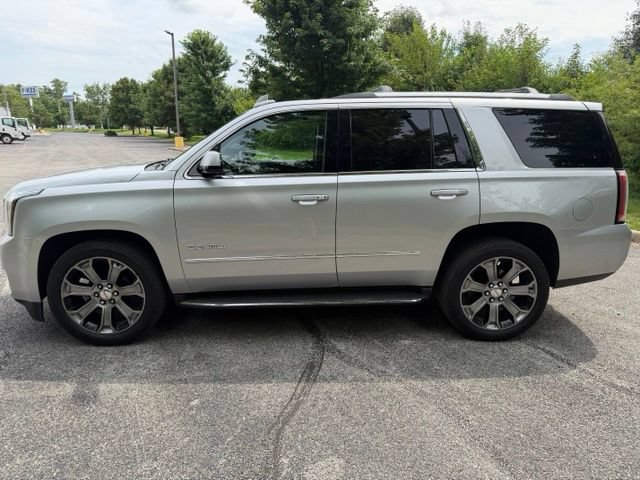 Used 2017 GMC Yukon Denali AWD/4WD image 4