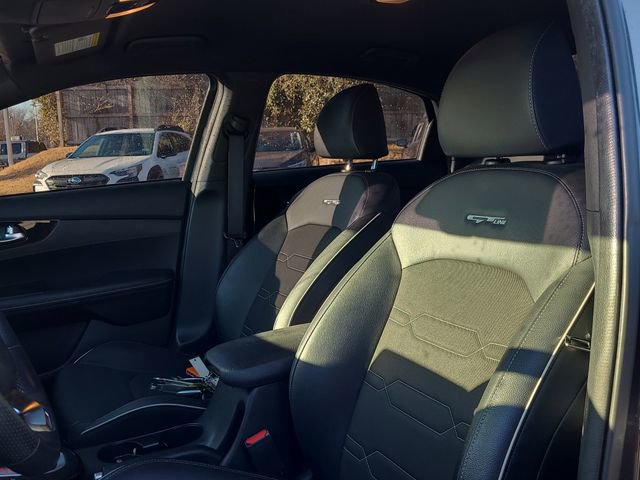 Used 2021 Kia Forte GT-Line image 8