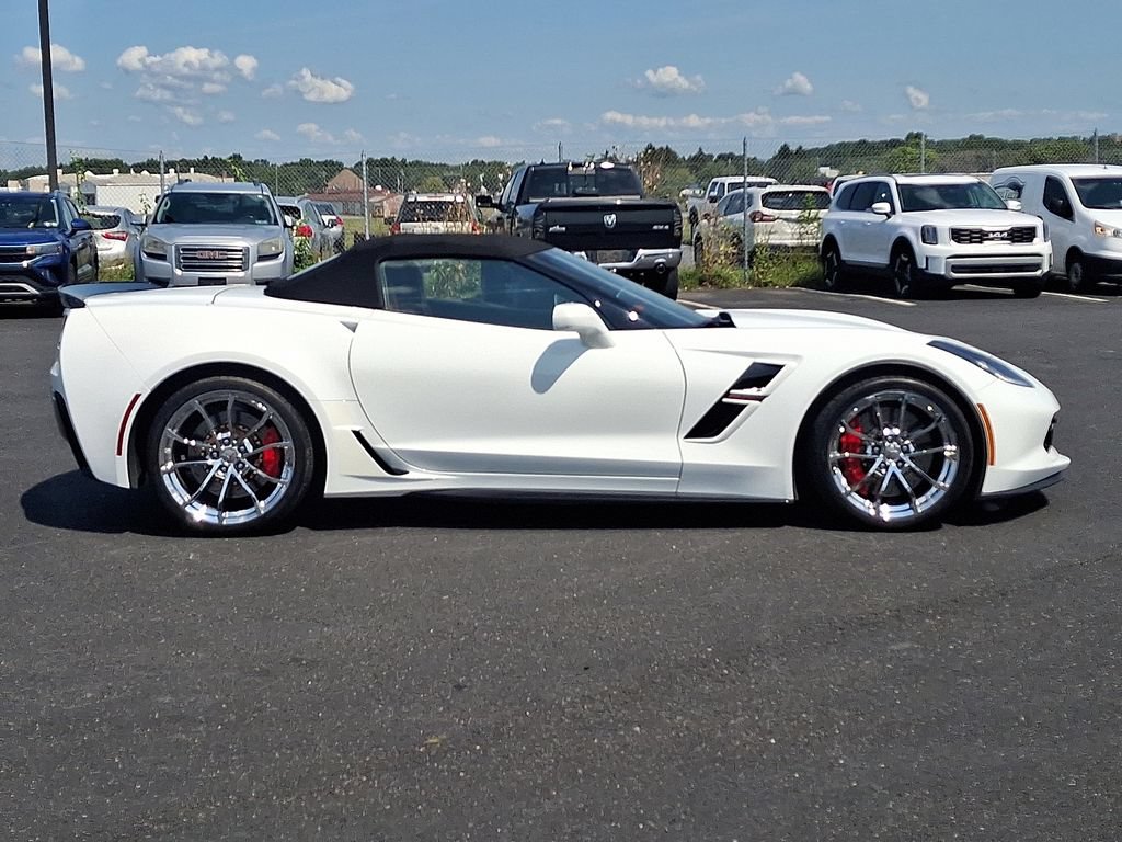 Used 2019 Chevrolet Corvette Grand Sport RWD image 7