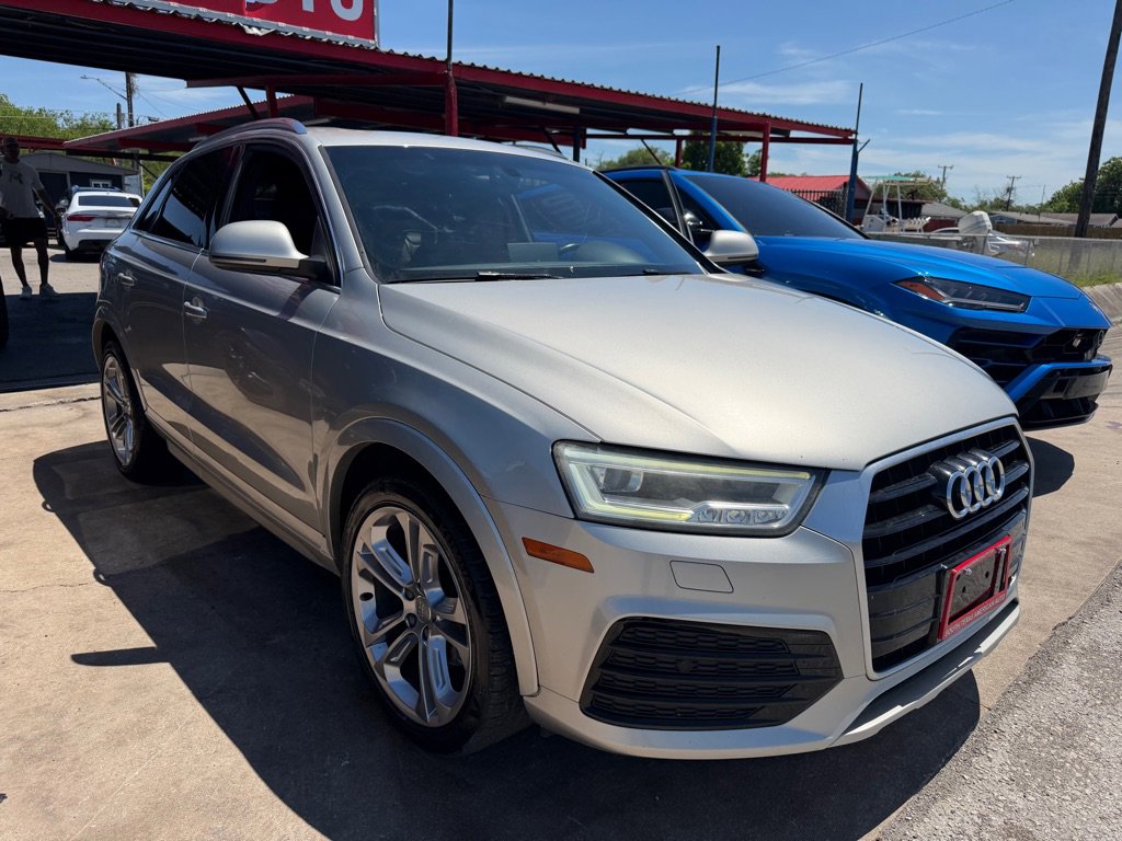 Used 2016 Audi Q3 2.0T Prestige AWD/4WD image 22