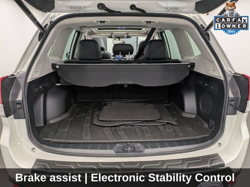 Used 2022 Subaru Forester Touring AWD/4WD image 31