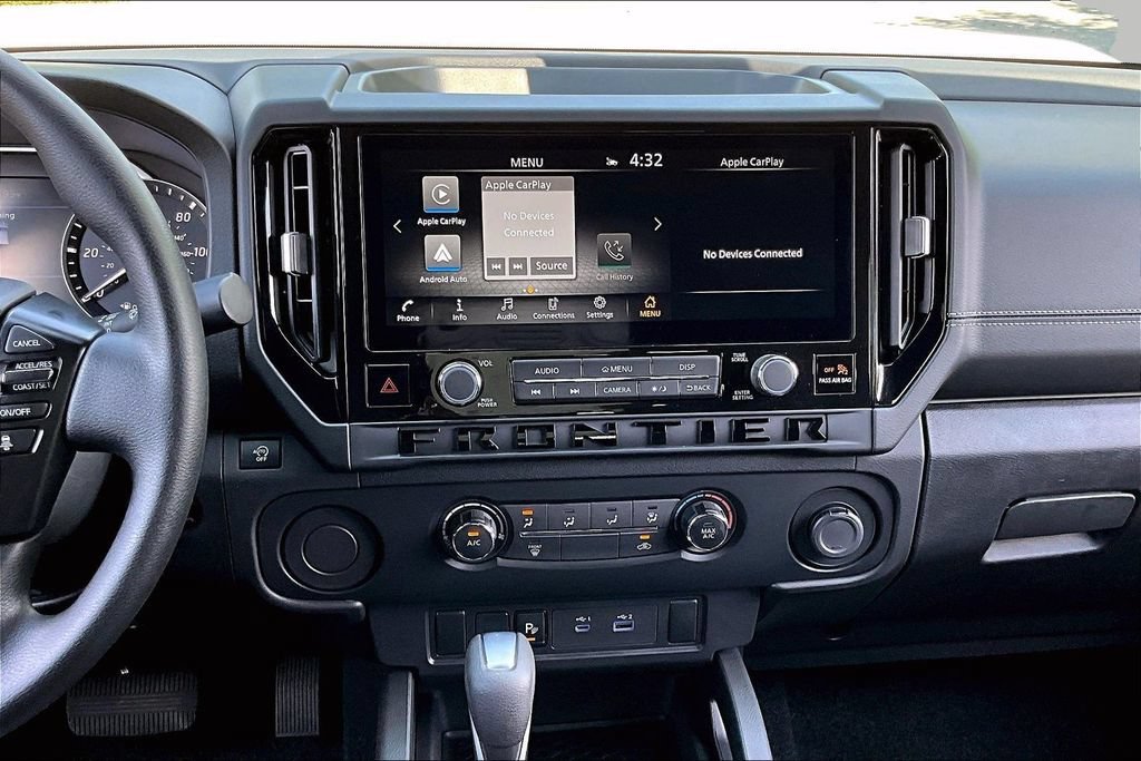 Used 2026 Nissan Frontier SV w/ Tow Package RWD image 11