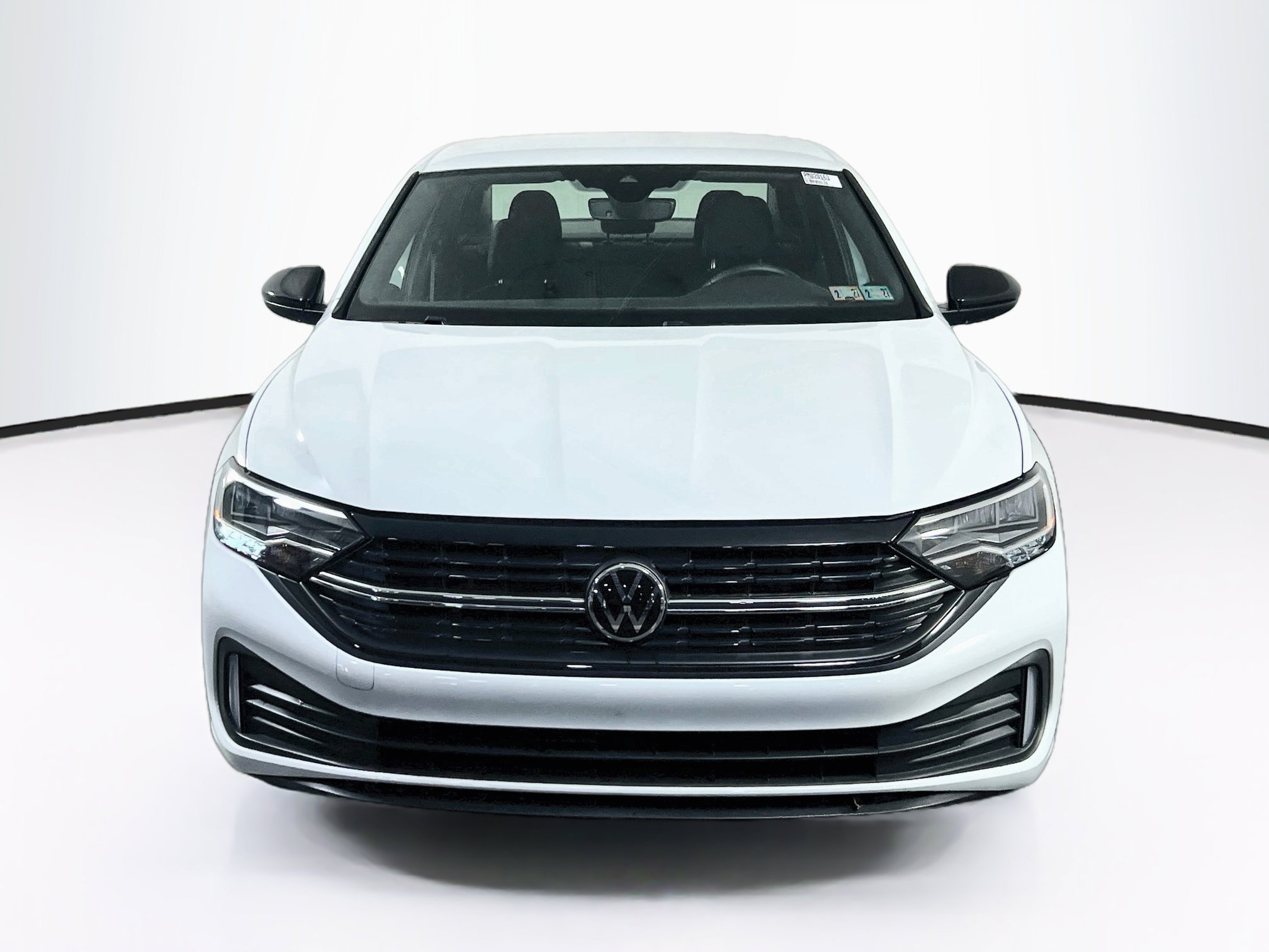 Used 2023 Volkswagen Jetta Sport FWD image 2
