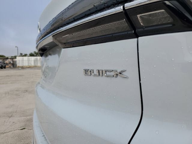 New 2026 Buick Enclave Avenir w/ Super Cruise Package FWD image 8