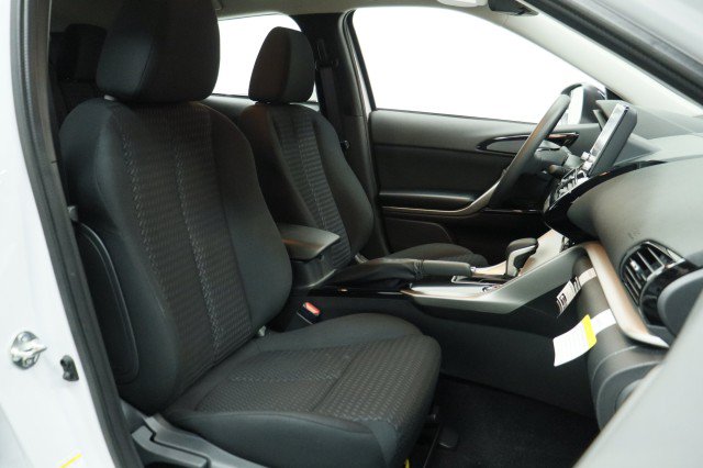 New 2026 Mitsubishi Eclipse Cross LE AWD/4WD image 18