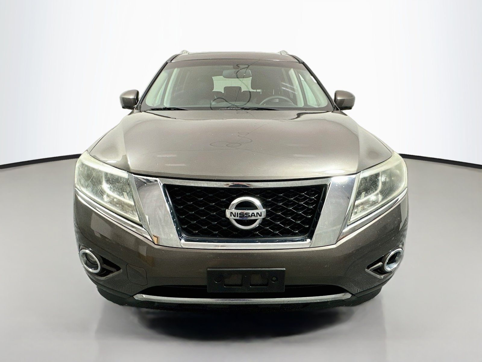 Used 2016 Nissan Pathfinder Platinum AWD/4WD image 3