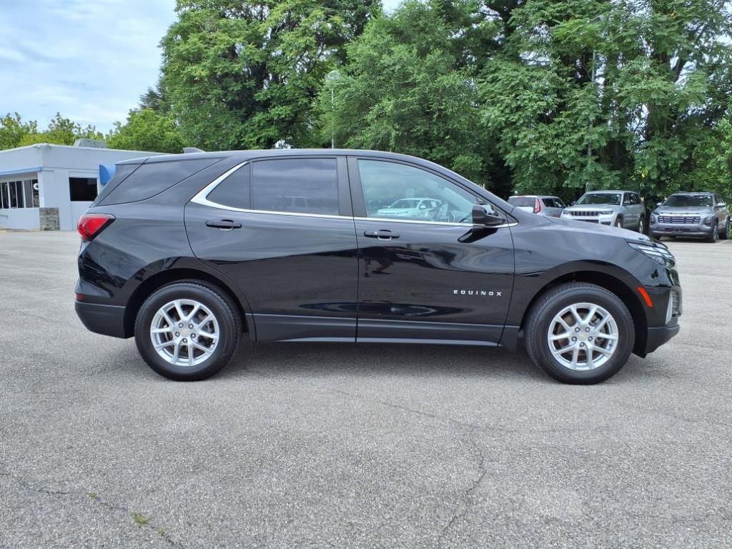 Used 2022 Chevrolet Equinox LT image 3