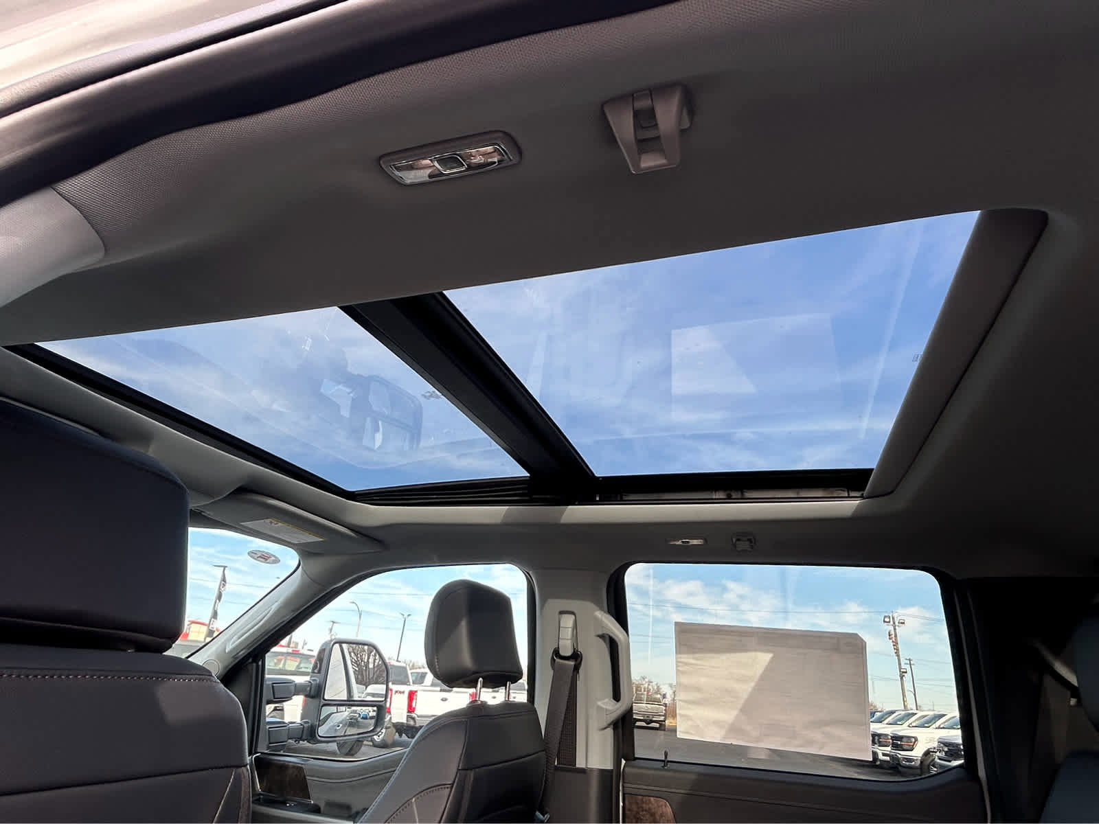 New 2026 Ford F250 Lariat w/ Black Appearance Package image 13