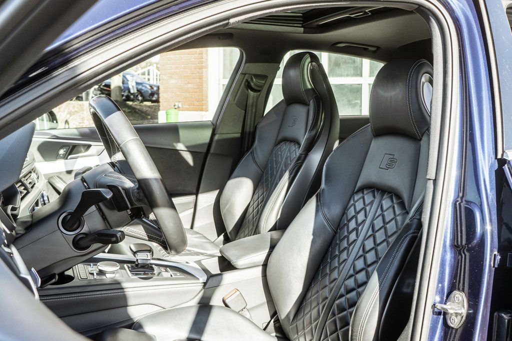 Used 2018 Audi S4 Premium Plus image 7