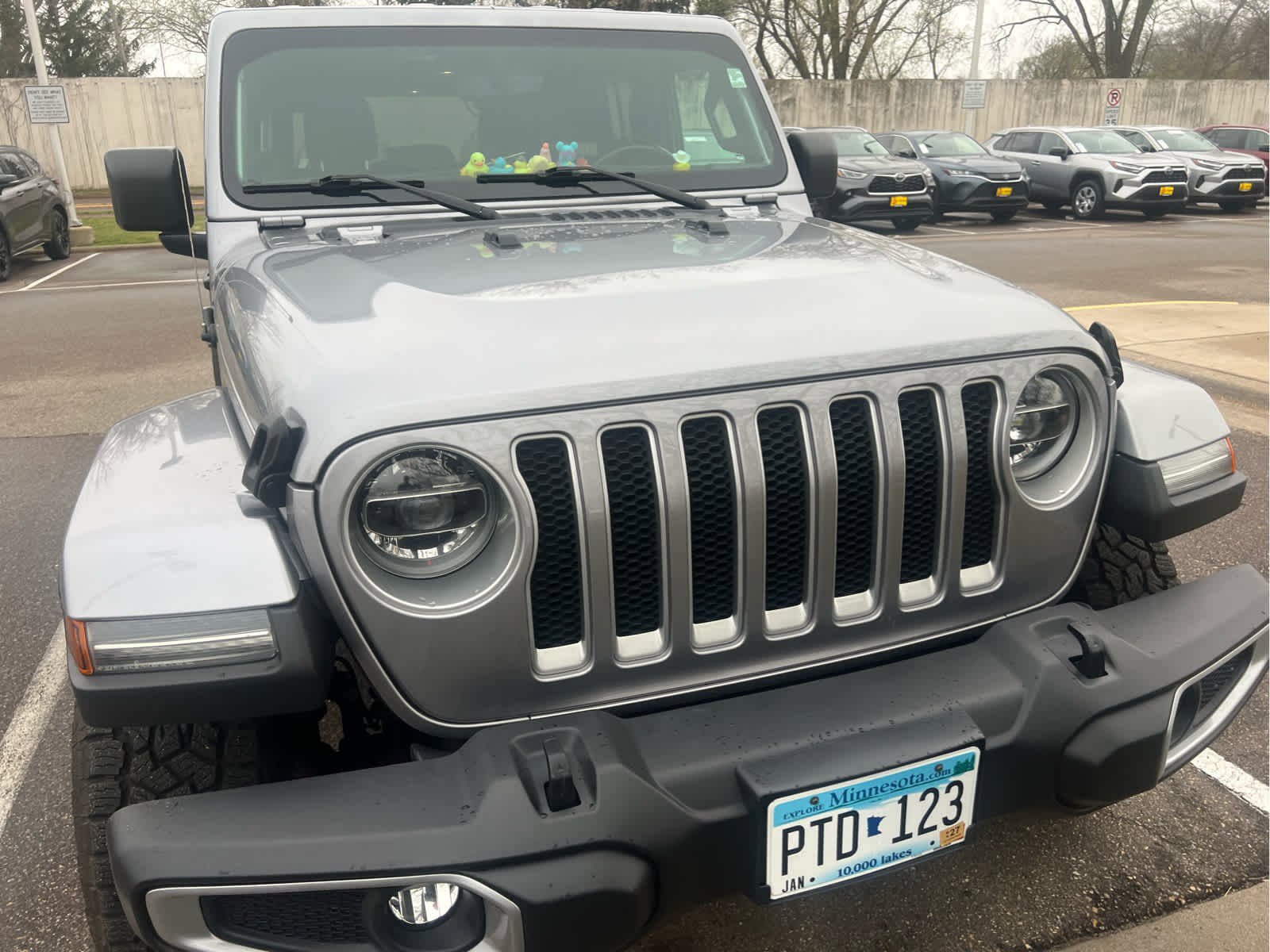 Used 2018 Jeep Wrangler Unlimited Sahara AWD/4WD video 2