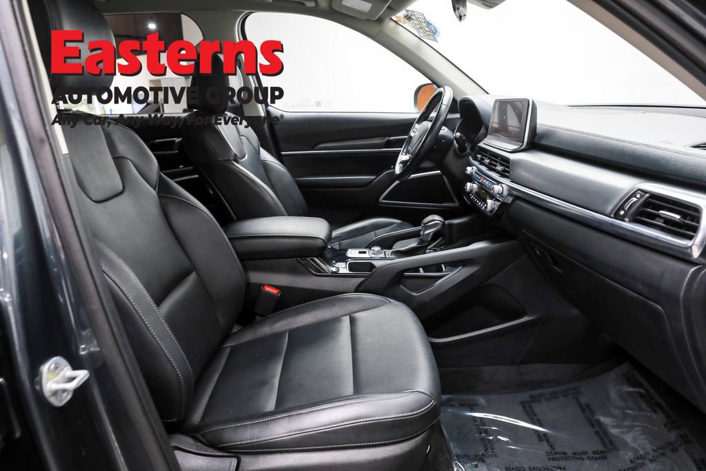 Used 2022 Kia Telluride LX image 24