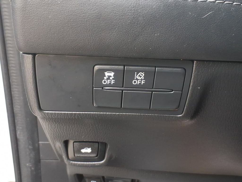 Used 2020 MAZDA MAZDA6 Grand Touring image 18