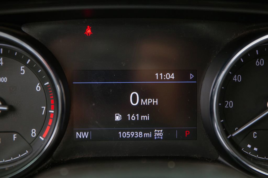 Used 2021 Buick Encore GX Essence w/ Experience Buick Package image 18