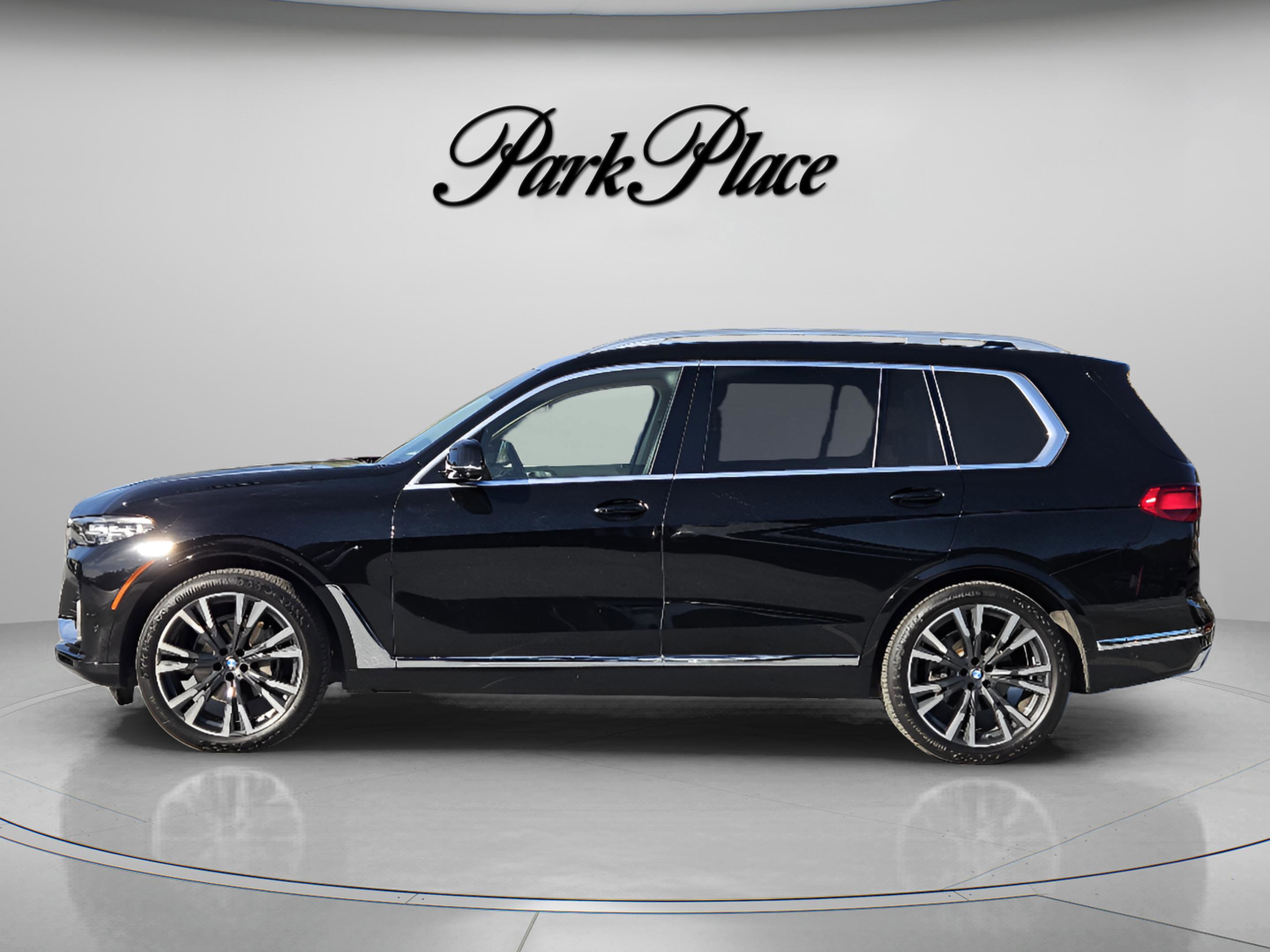 Used 2020 BMW X7 xDrive40i w/ Premium Package image 2